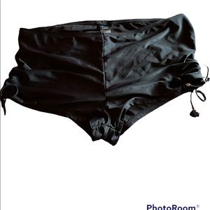NWOT Sexy Black Catalina 3” Swim Shorts with Adjustable Coversge, Sz 2x